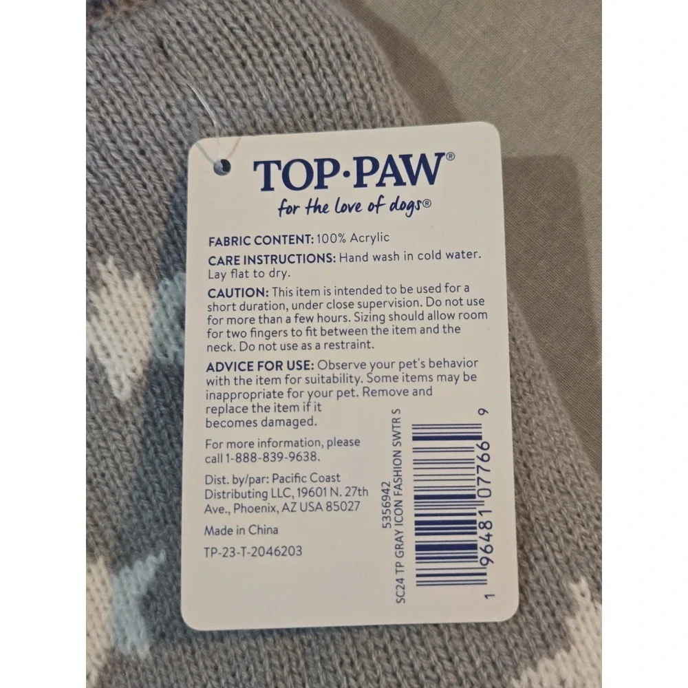 Top Paw Gray Icon Fashion Dog Sweater Small Stars Paw Prints NWT Acrylic